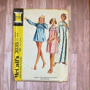 McCall’s 3035 Pattern Cut Retro Misses Nightgown Sleepwear Panties Vintage 1971